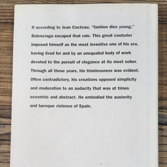 4x High Fashion Books: BALENCIAGA, CHARLES JAMES, DIOR, CHANEL - Picture 4 of 14